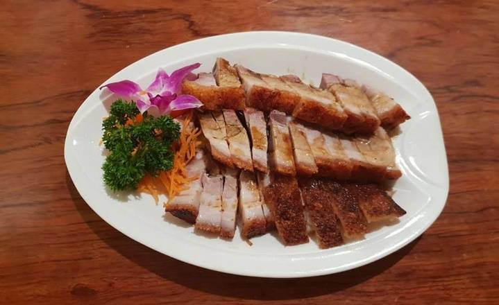 Crispy Roast Pork / 脆皮烧肉
